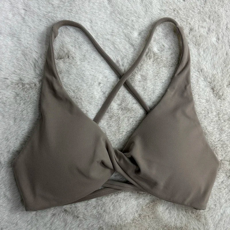 Front Twist Padded Cross Strap Sports Bra