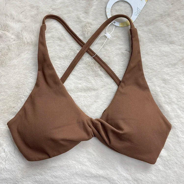 Front Twist Padded Cross Strap Sports Bra